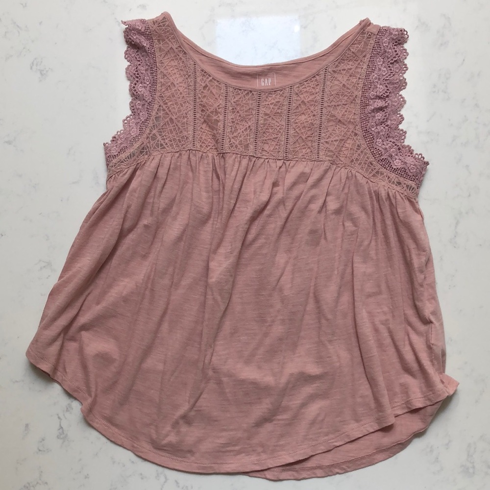 Gap dusty rose shirt